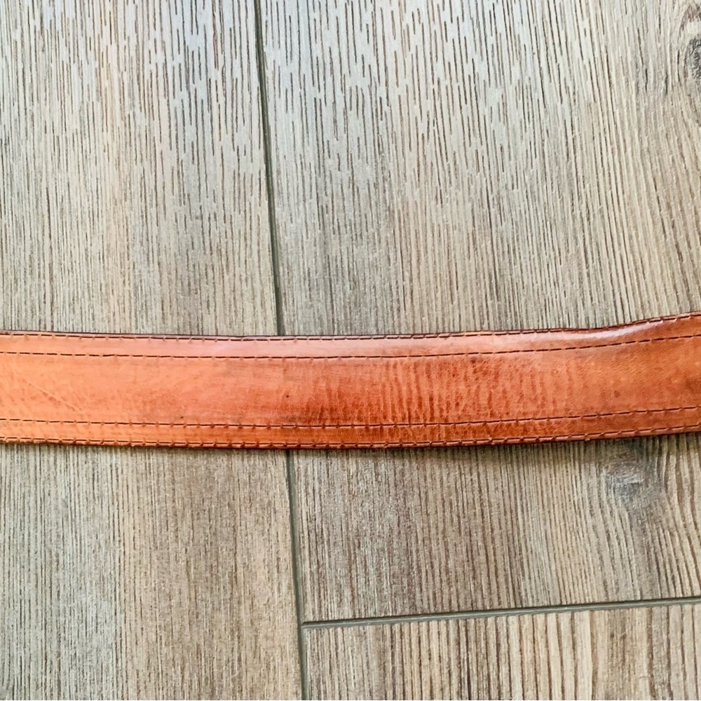 Leather belt - Picture 12 of 14